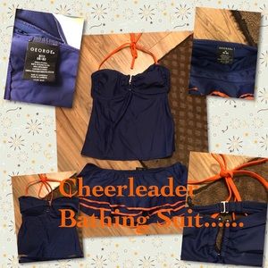 Woman’s 2 piece swimsuit